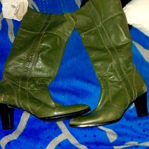 Leather boots with Heel